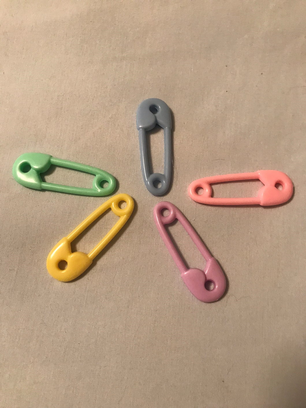 Diaper Pins - Plastic - Bird Toy Parts - 5 pcs. - Toys for Tweets